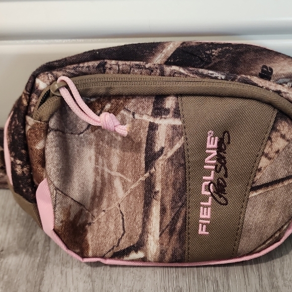 Women's Camouflage Mini Bag - Pink and Brown - Picture 2 of 15